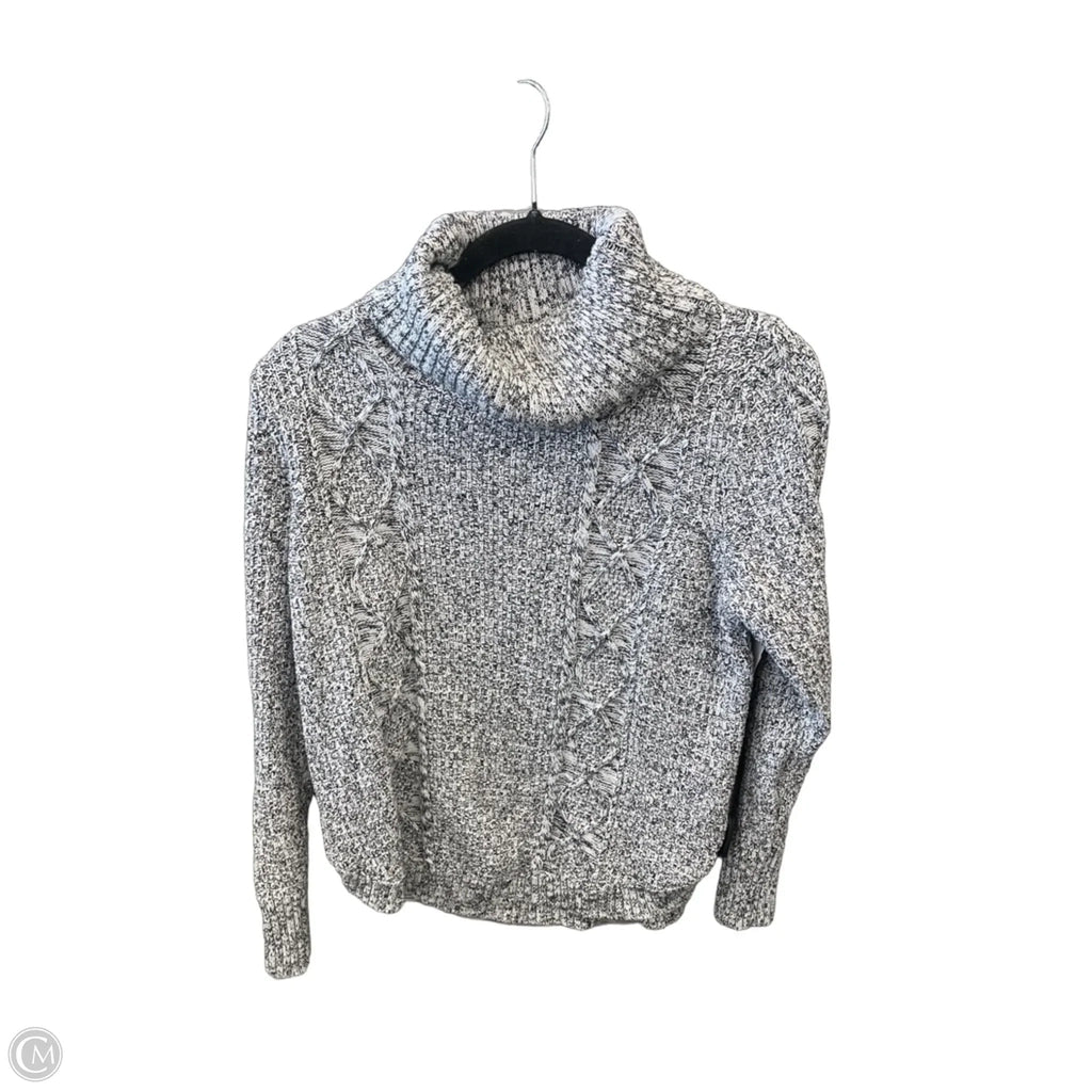 Sweater By Gap In Grey, Size: M