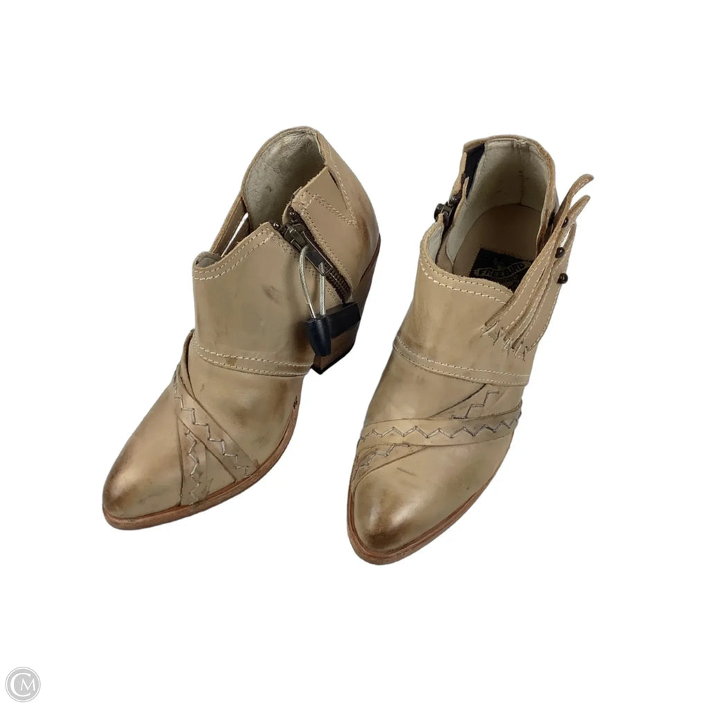 Boots Ankle Heels By Freebird In Tan, Size: 6