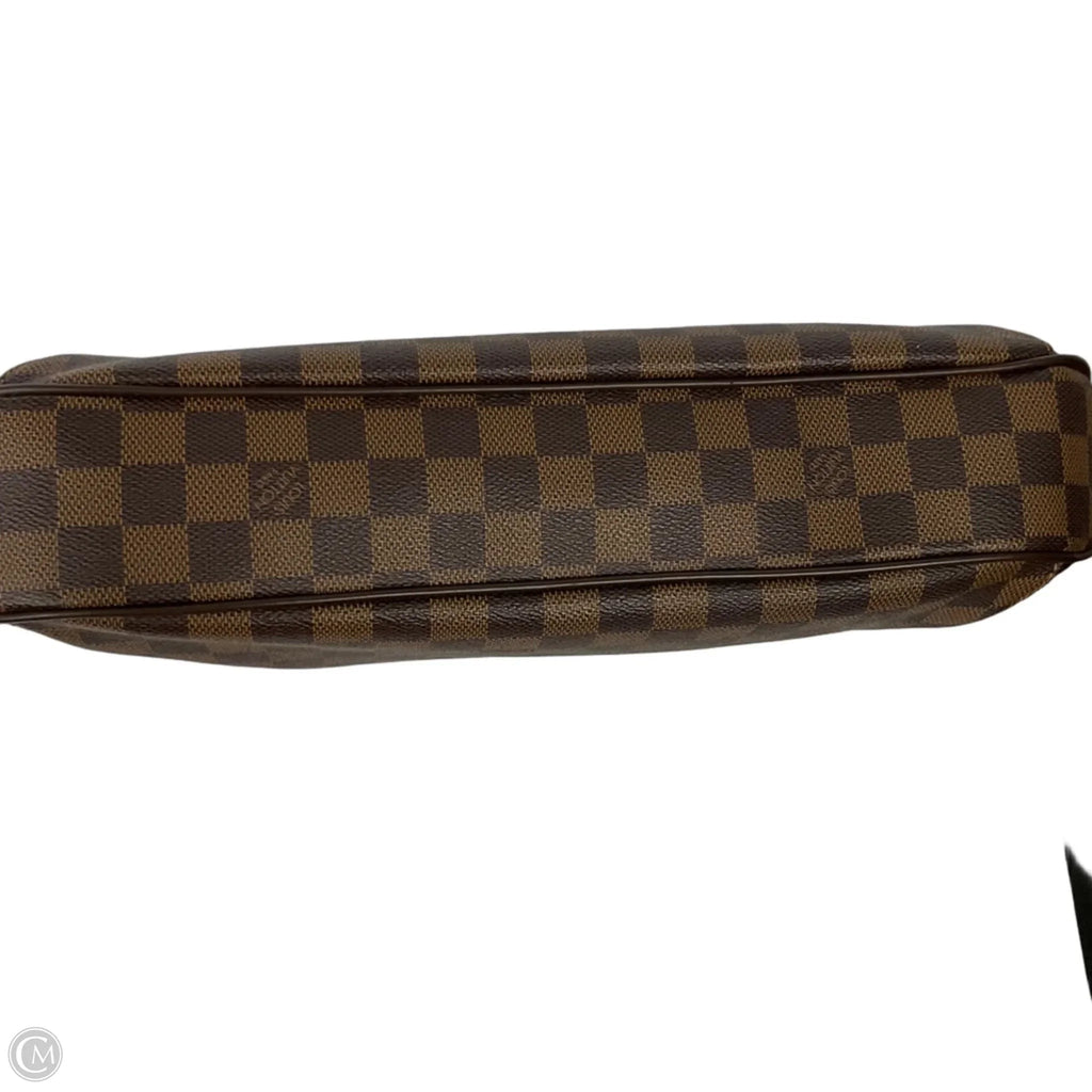 2011 Damier Ebene Thames by Louis Vuitton, Size: Medium