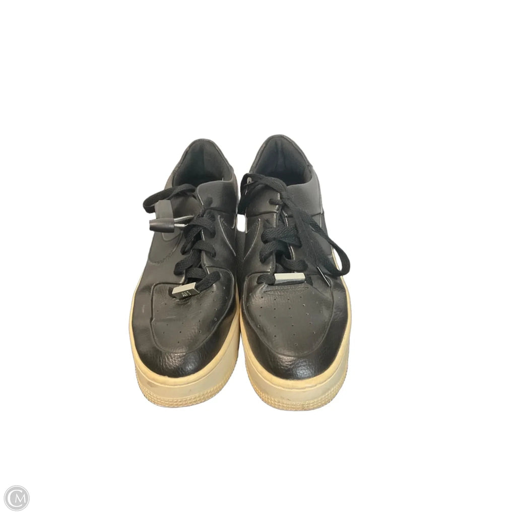 Shoes Sneakers By Nike In Black & Cream, Size: 9