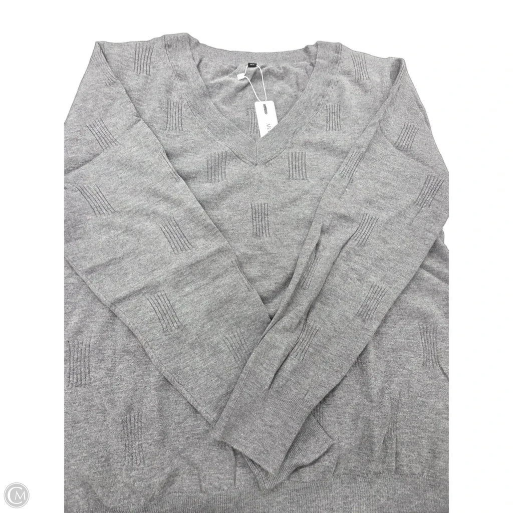 Top Long Sleeve By Cmf In Grey, Size: Xl