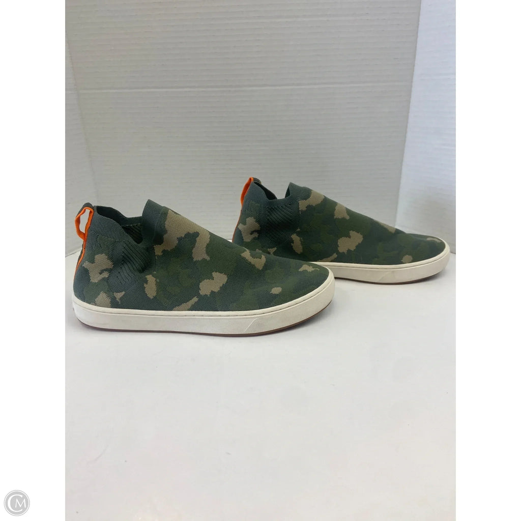 Shoes Sneakers By L.l. Bean In Green, Size: 9