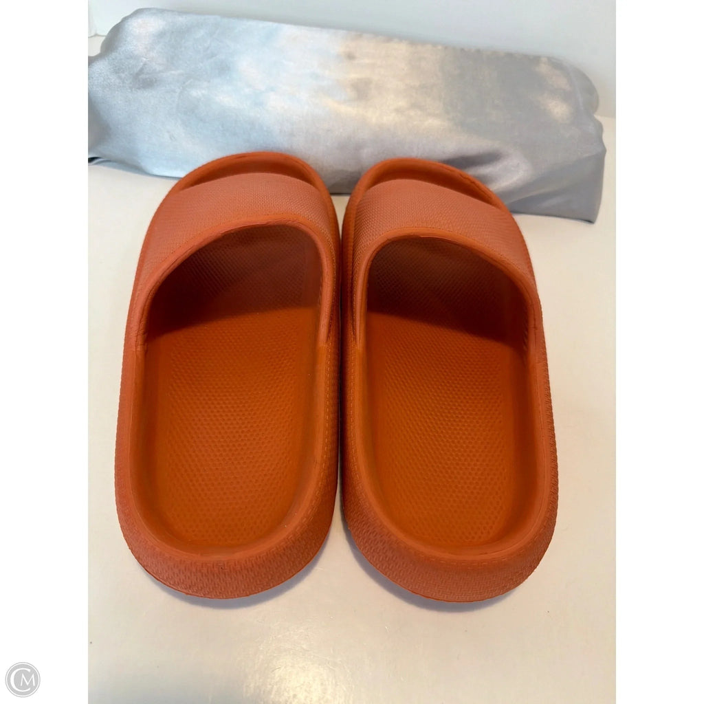 Sandals Flats By Clothes Mentor In Orange, Size: 8