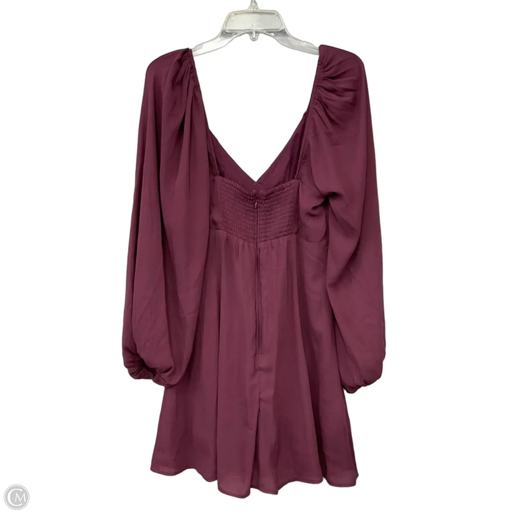 Dress Casual Short By Abercrombie And Fitch In Maroon, Size: M