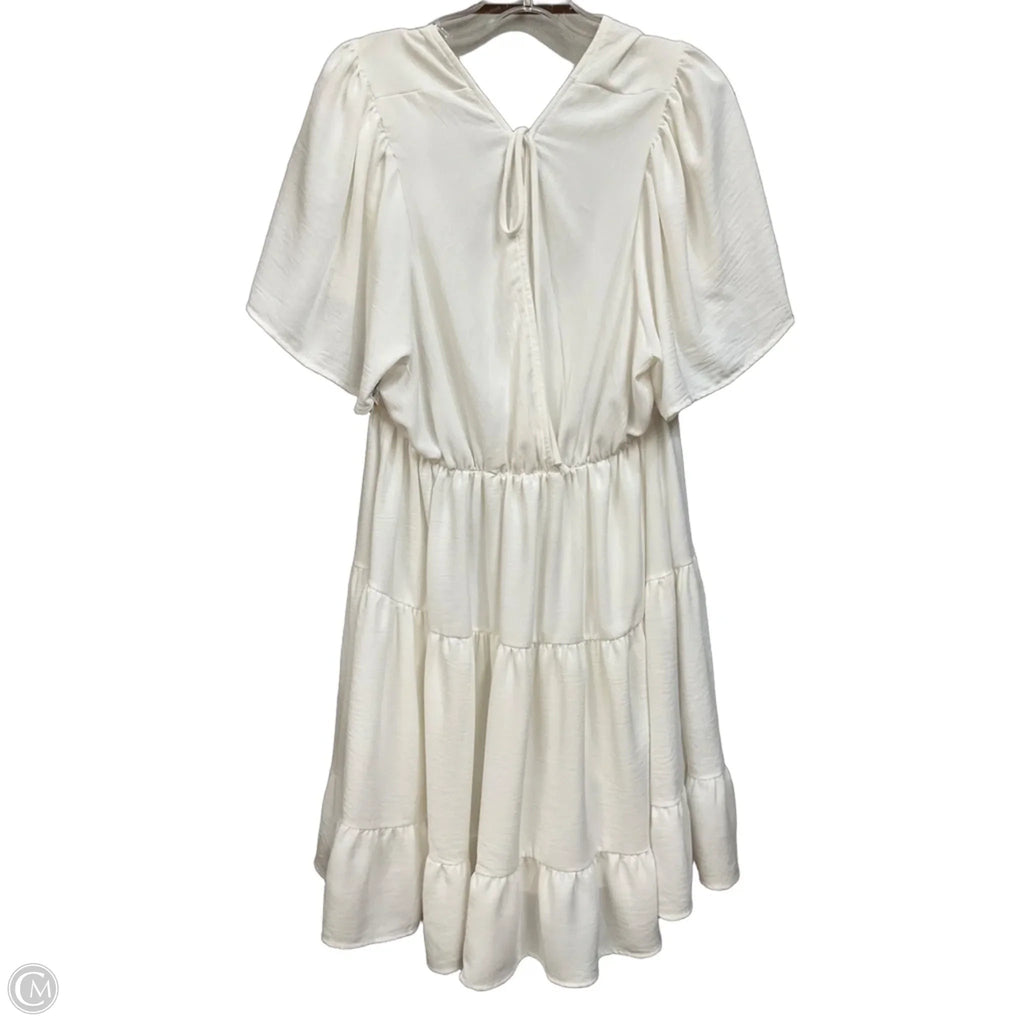 Dress Casual Short By Arula In White, Size: 1x