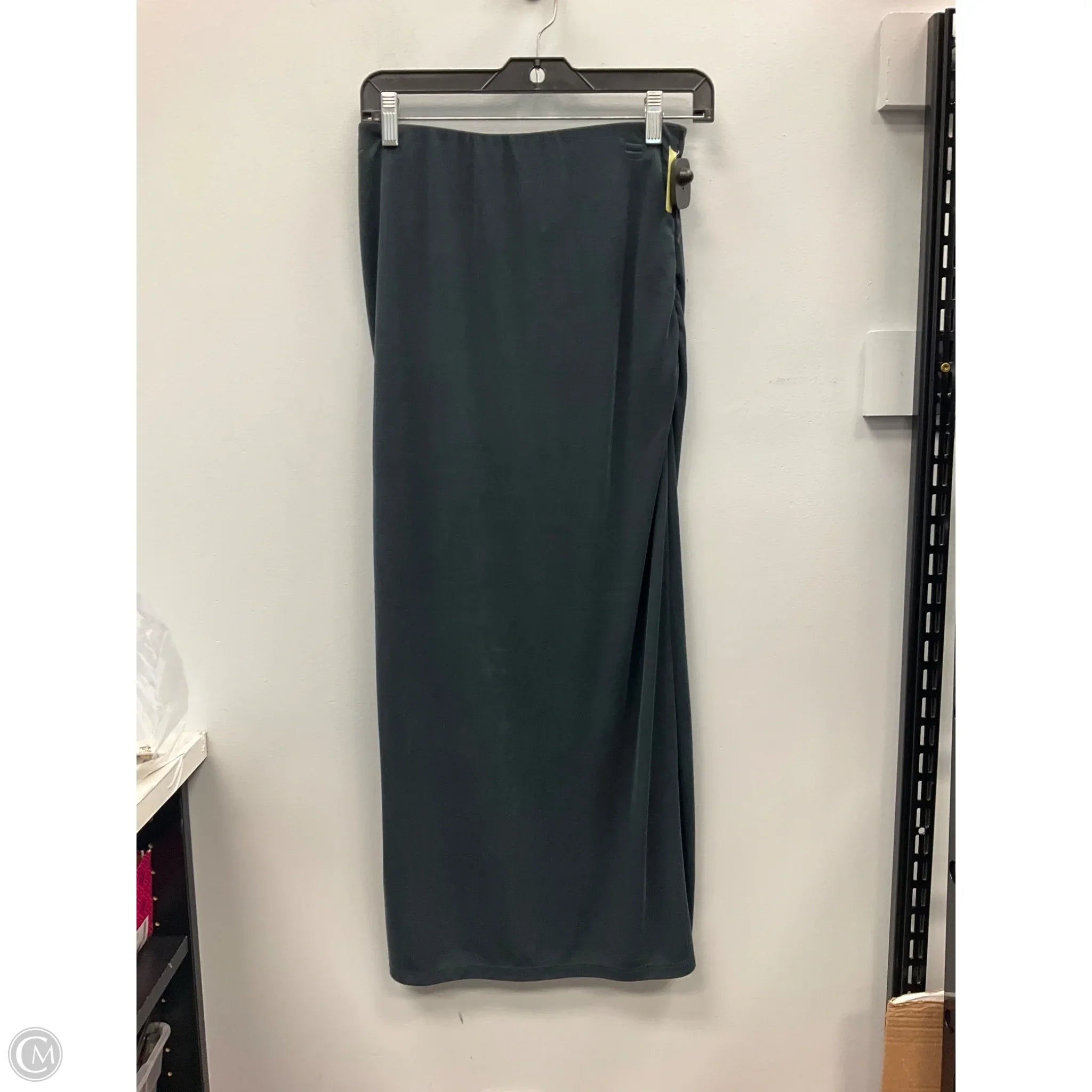 Skirt Maxi By Old Navy In Black, Size: M