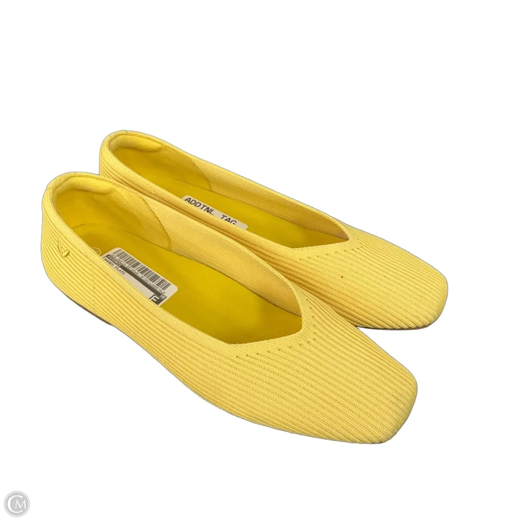 Shoes Flats By Vionic In Yellow, Size: 7