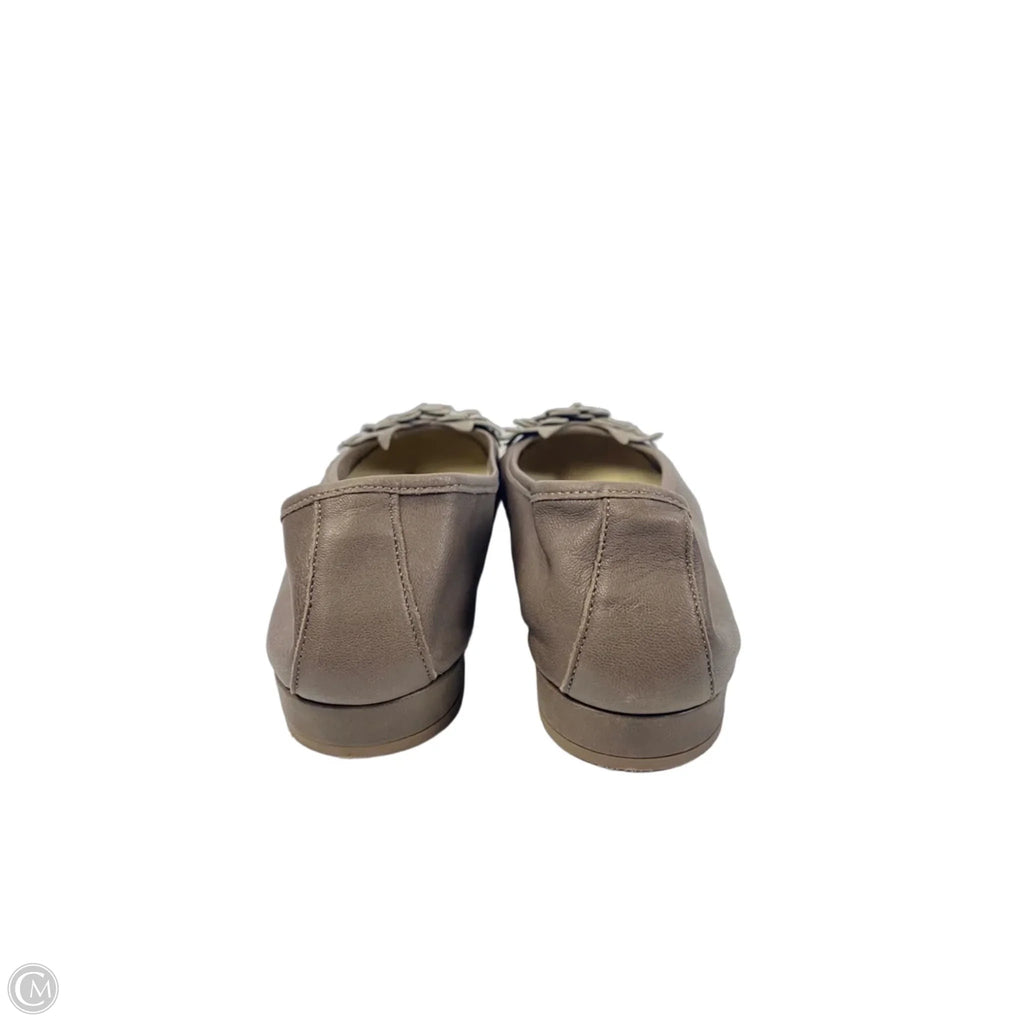 Shoes Flats By Cmc In Taupe, Size: 10.5 (41)