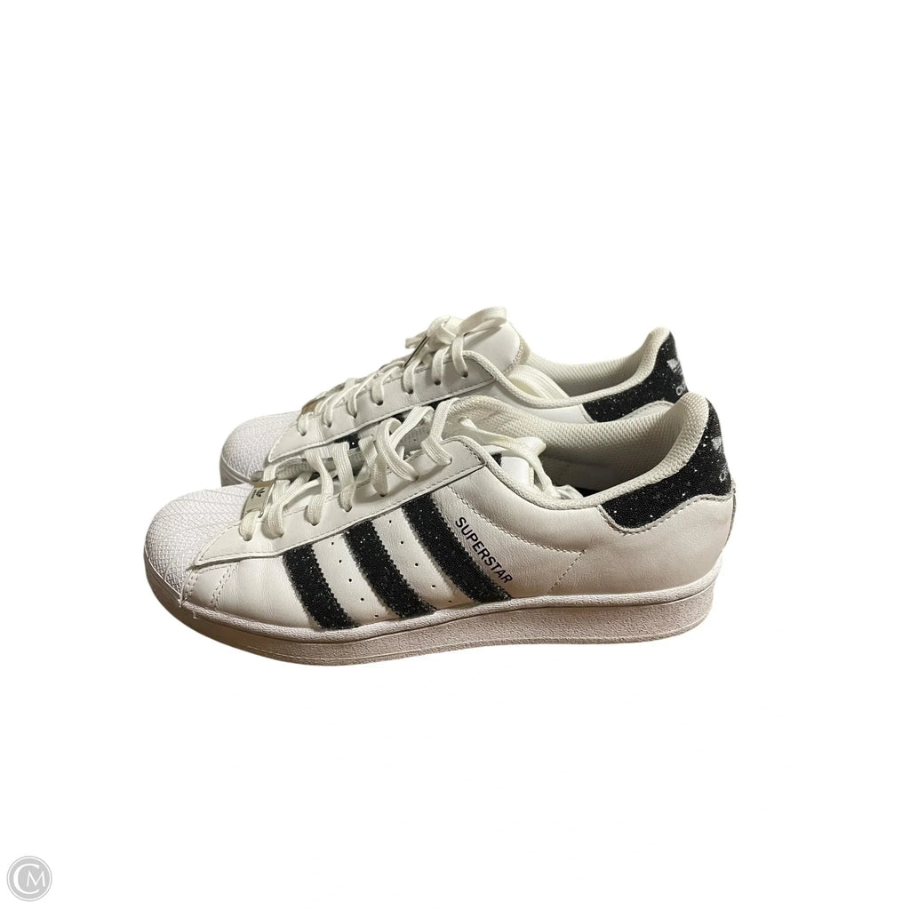 Shoes Athletic By Adidas In White, Size: 7.5