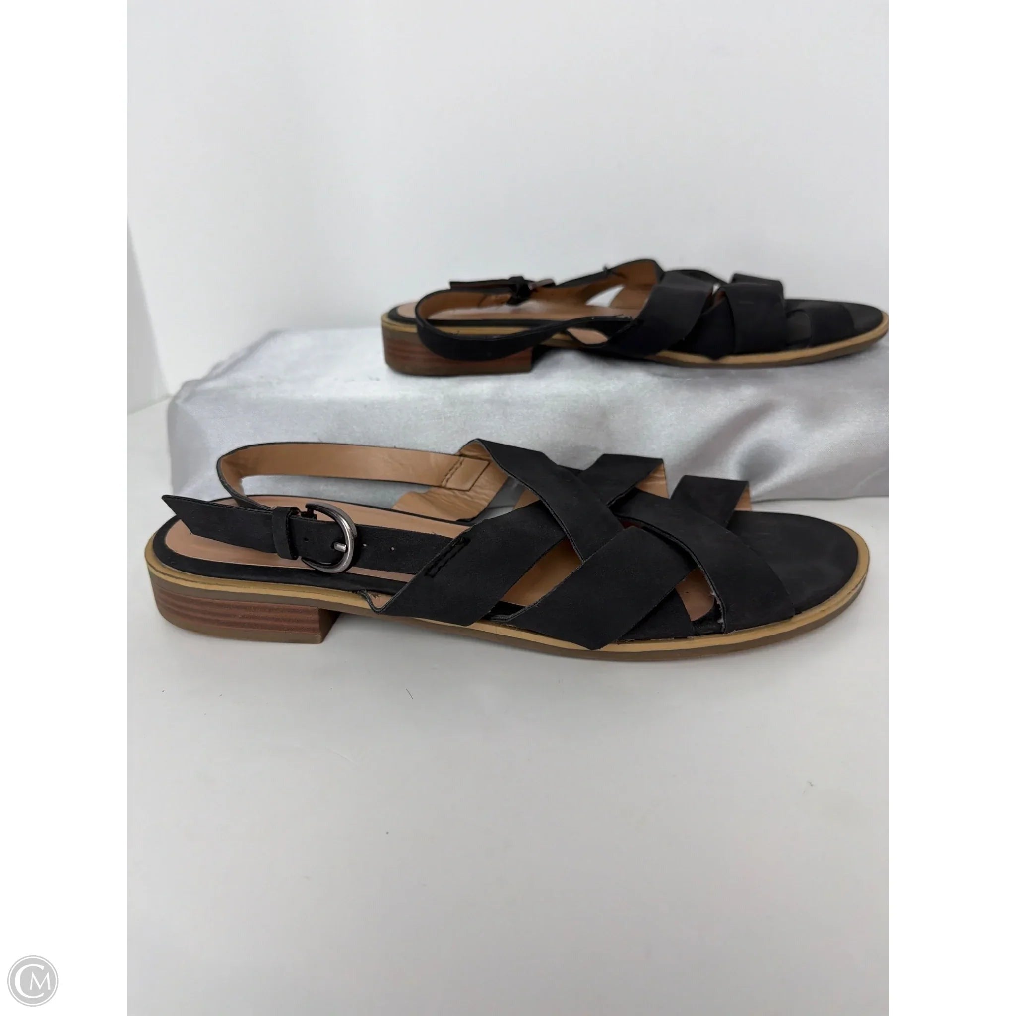Sandals Flats By Old Navy In Black, Size: 9