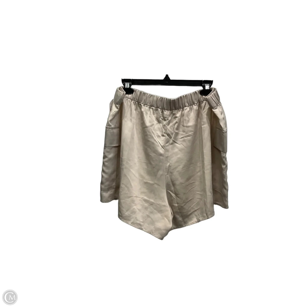 Shortalls By Abercrombie And Fitch In Cream, Size: Xlp