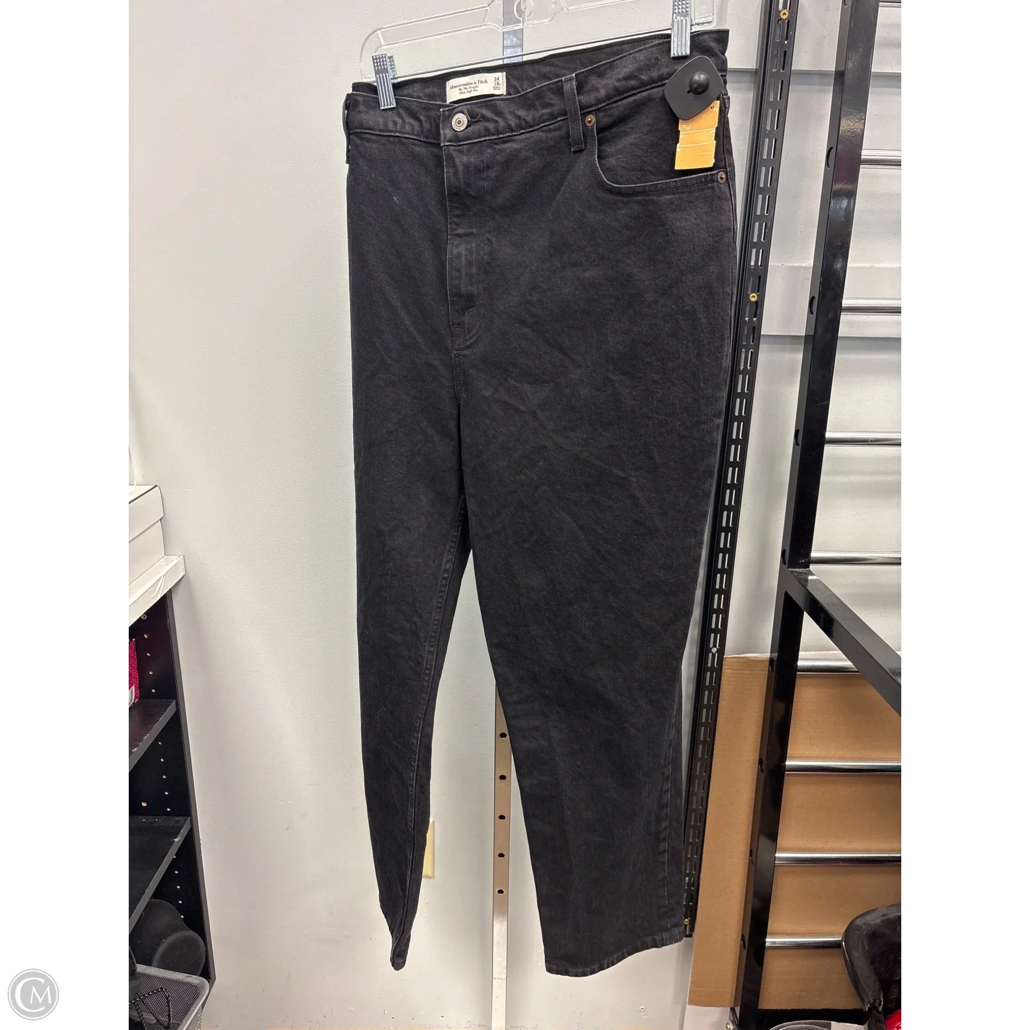 Jeans Straight By Abercrombie And Fitch In Black, Size: 18