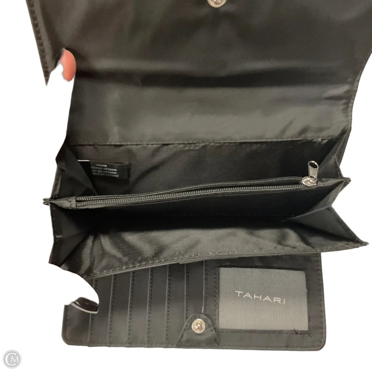 Wallet By Tahari, Size: Medium