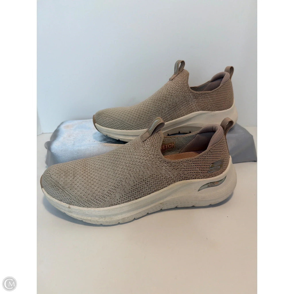 Shoes Athletic By Skechers In Beige, Size: 10