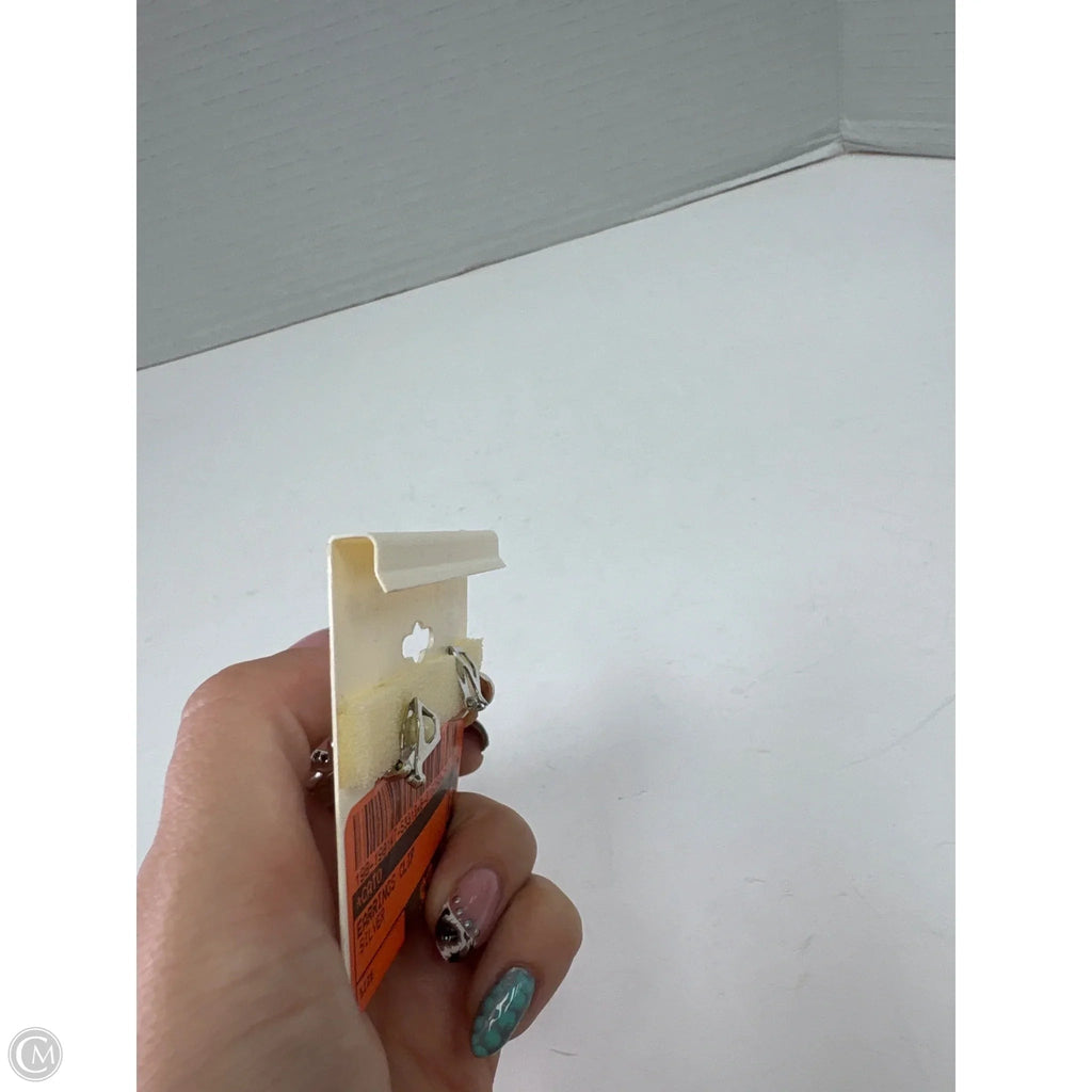 Earrings Clip By Cato