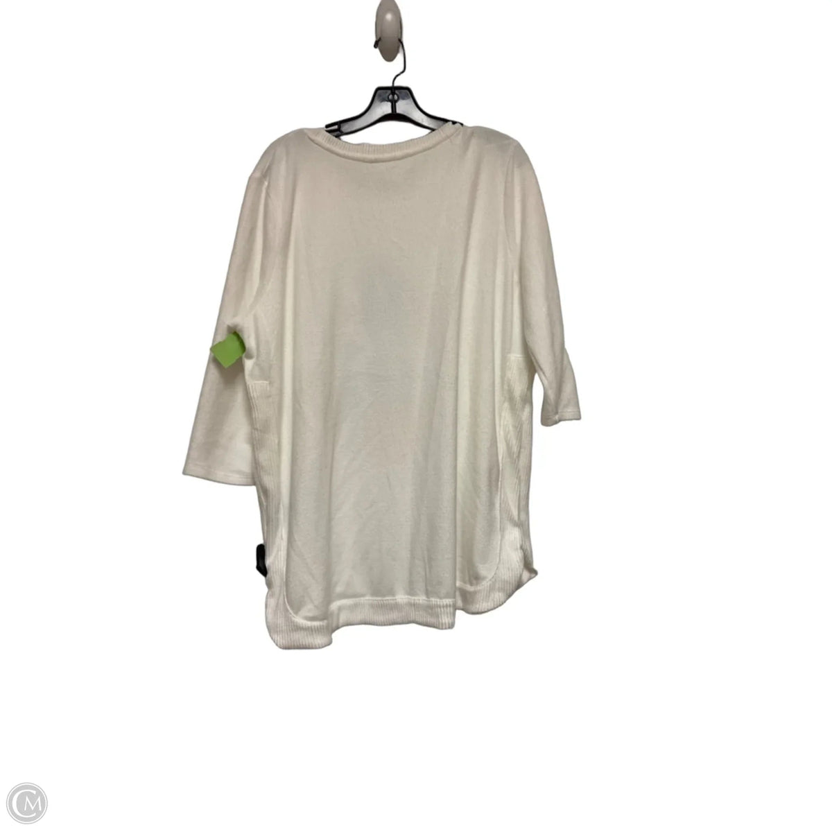 Top Long Sleeve By Clothes Mentor In Ivory, Size: 2x