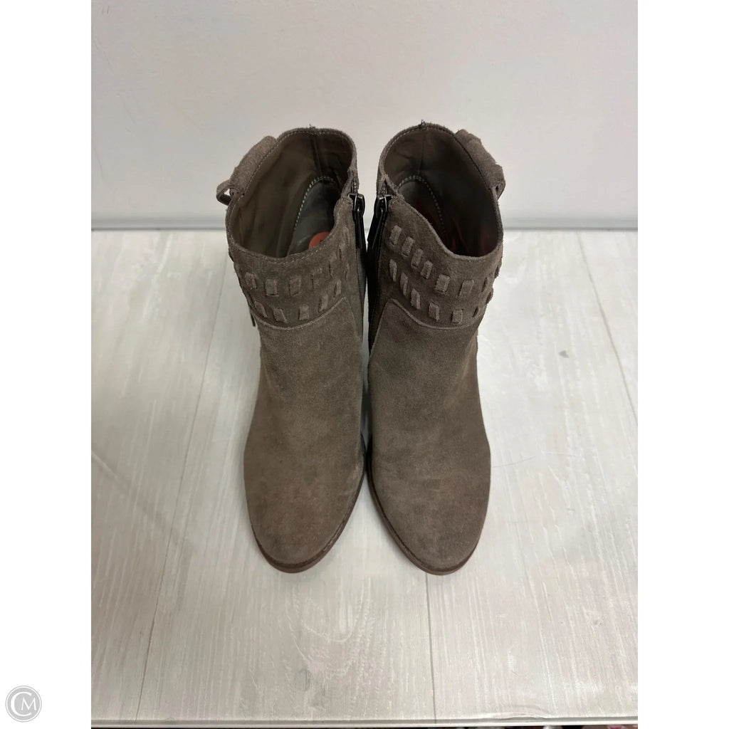 Boots Ankle Heels By Jessica Simpson In Tan, Size: 7