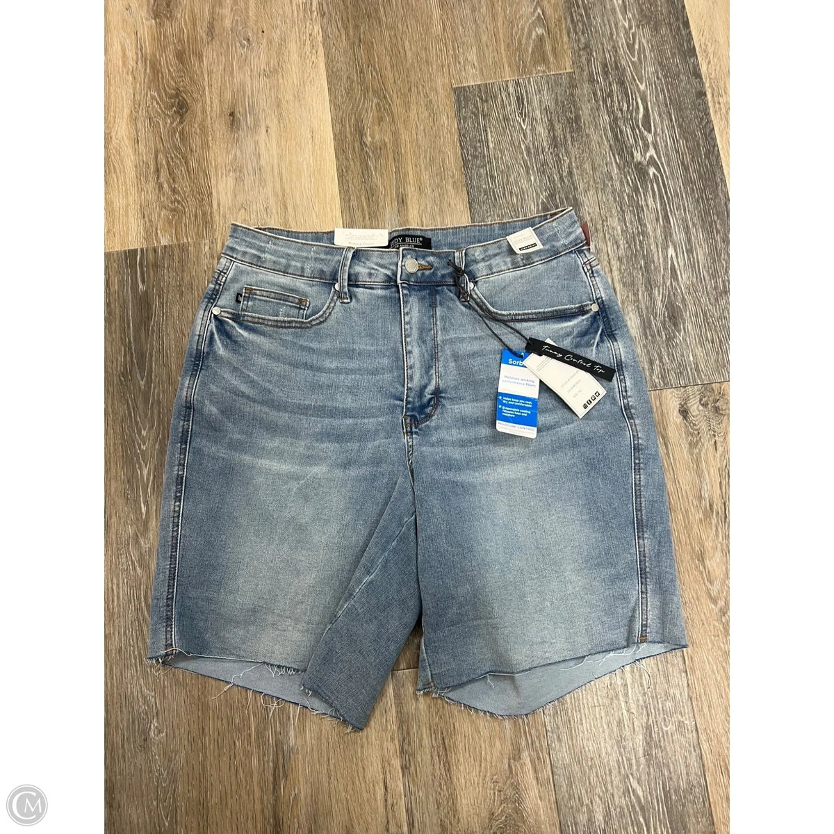 Shorts By Judy Blue In Blue Denim, Size: 1x