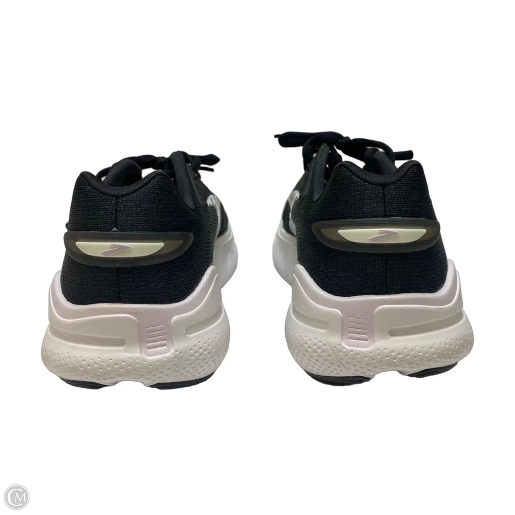 Shoes Athletic By Brooks In Black & White, Size: 8