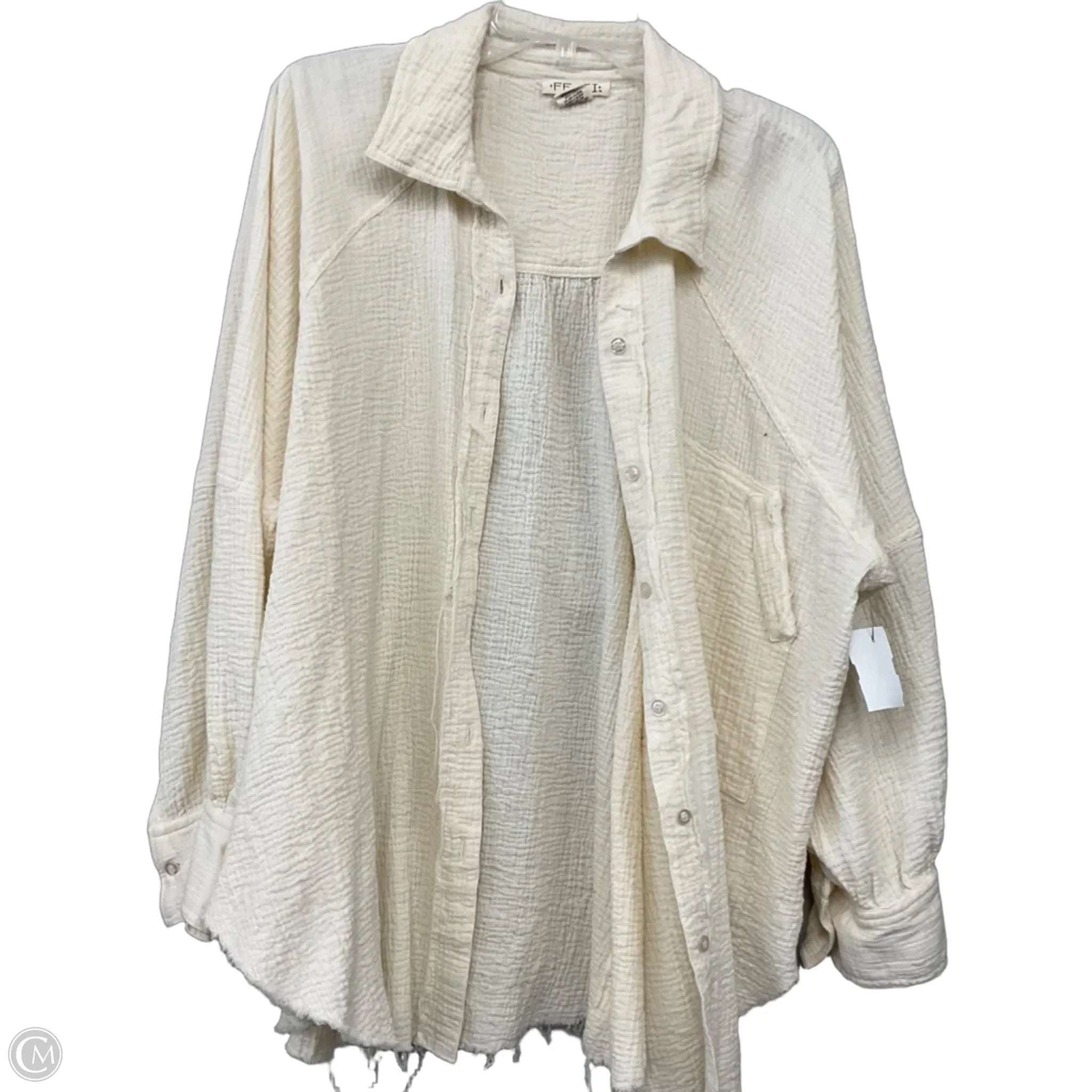 Top Long Sleeve By Clothes Mentor In Cream, Size: 1x