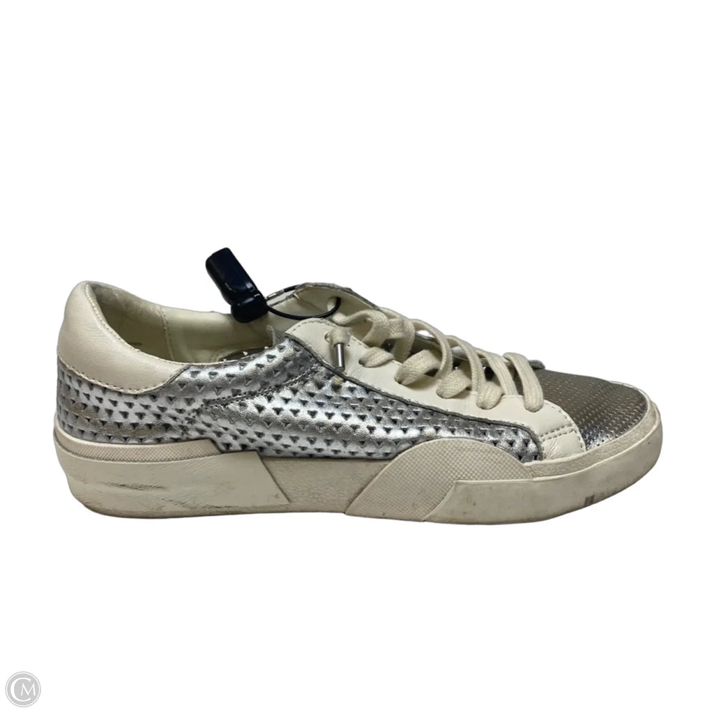 Shoes Sneakers By Dolce Vita In Silver, Size: 8