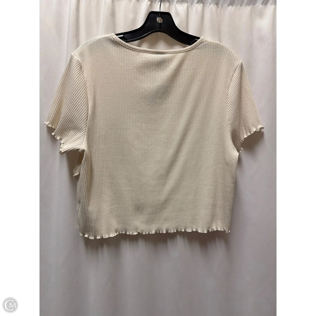 Top Short Sleeve By Wild Fable In Beige, Size: Xxl