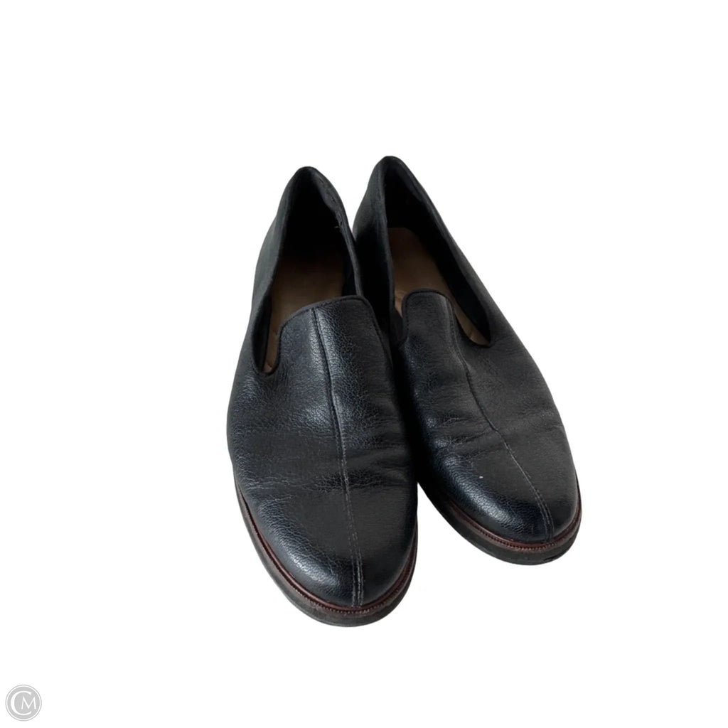 Shoes Flats By Clarks In Black, Size: 10