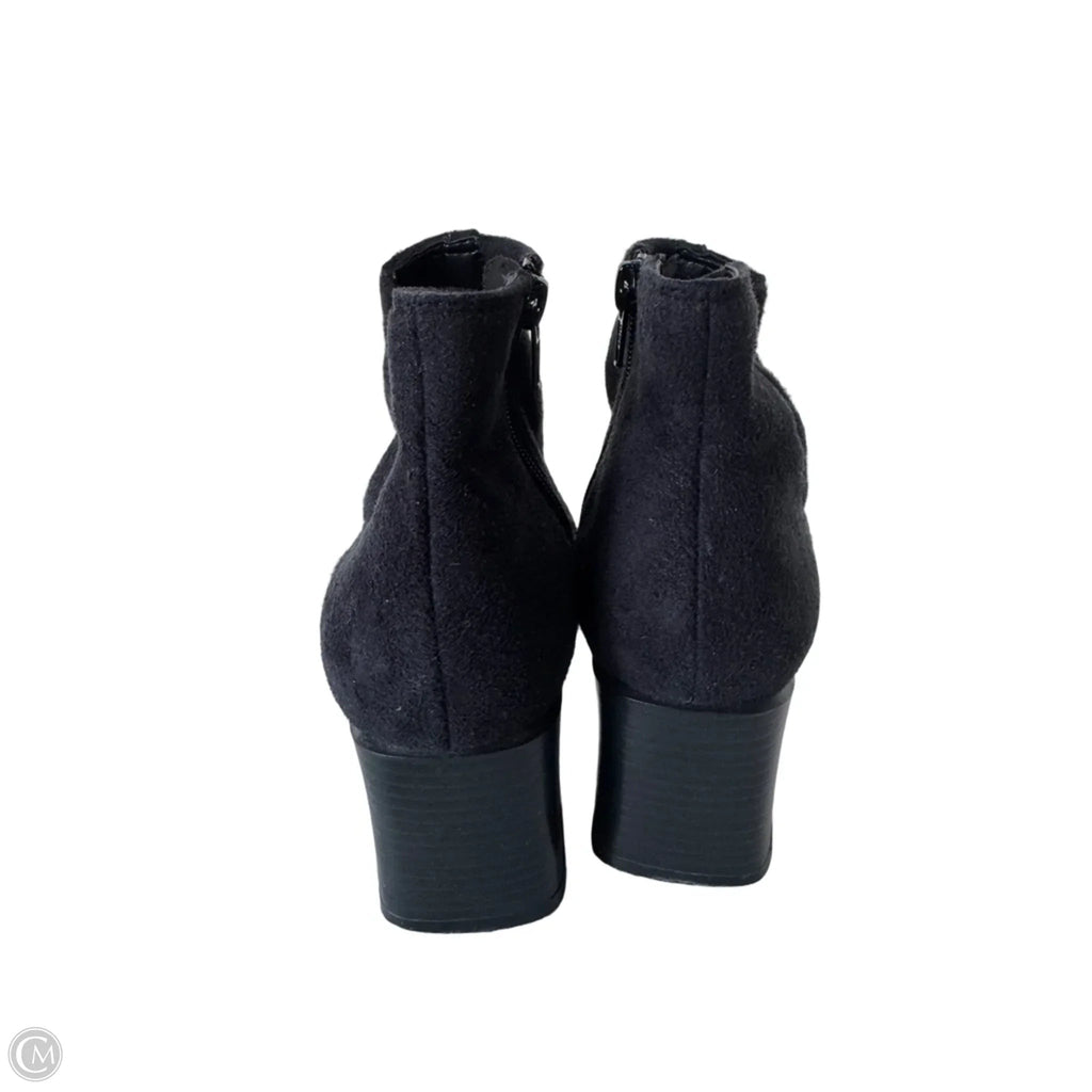 Boots Ankle Heels By Clothes Mentor In Black, Size: 6.5