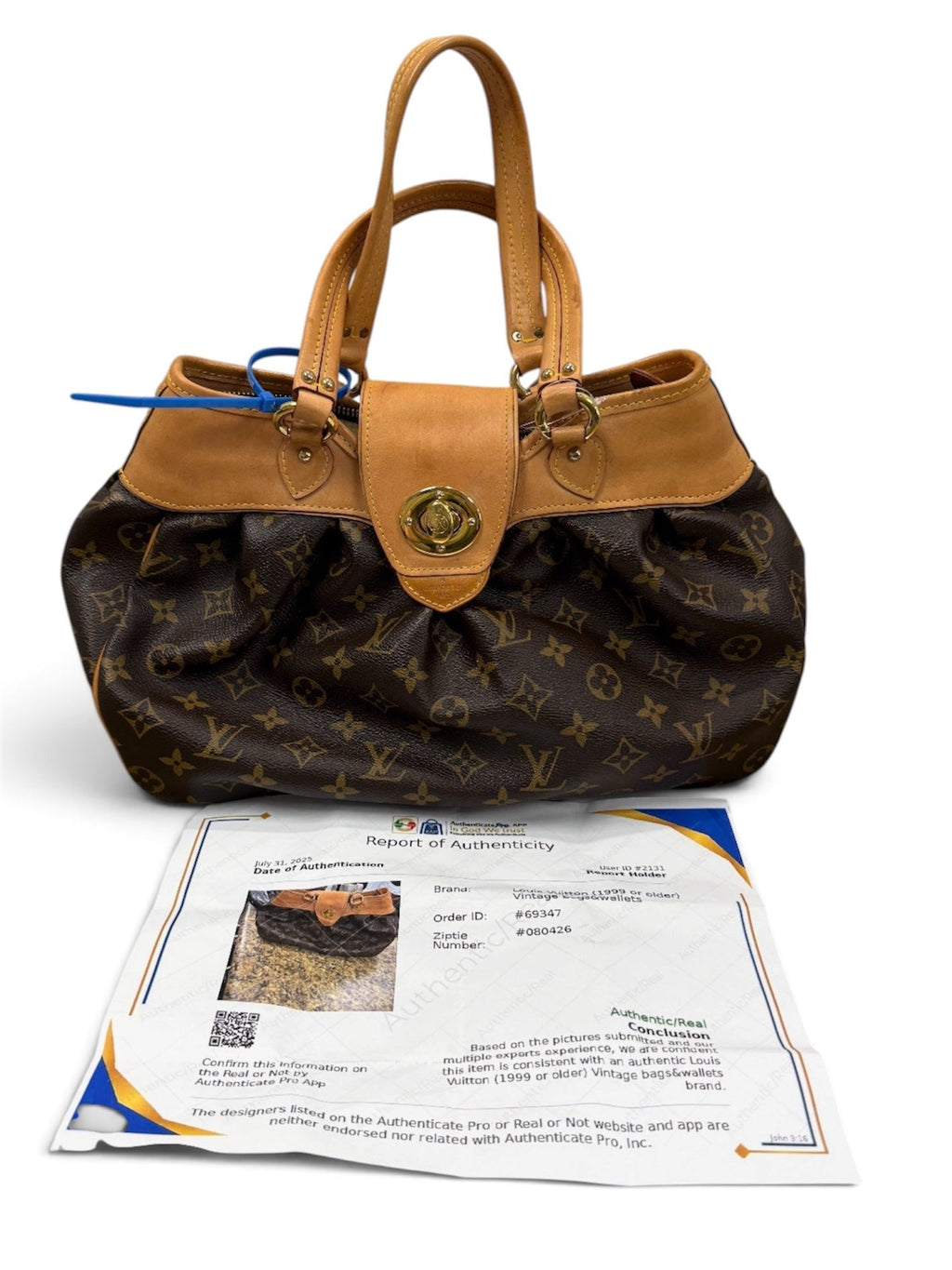 Handbag Luxury Designer By Louis Vuitton, Size: Medium