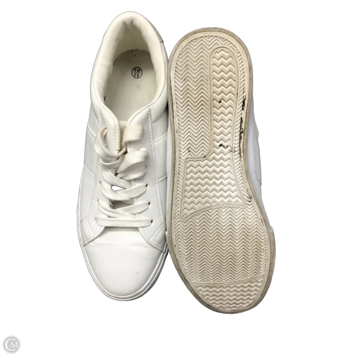 Shoes Sneakers By Clothes Mentor In White, Size: 8.5