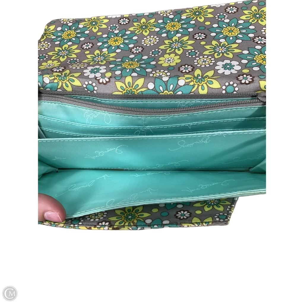 Wallet By Vera Bradley, Size: Medium