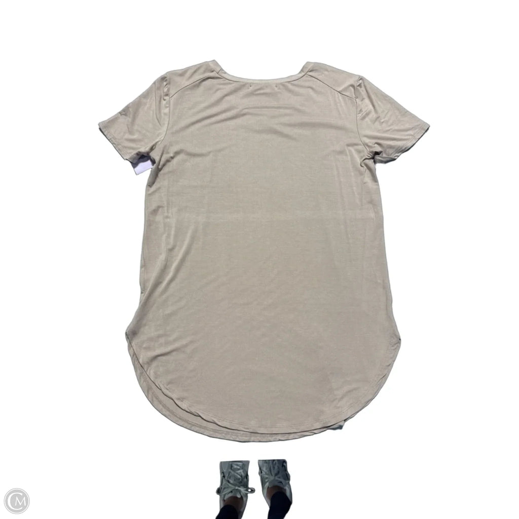 Top Short Sleeve By Carly Jean In Tan, Size: S