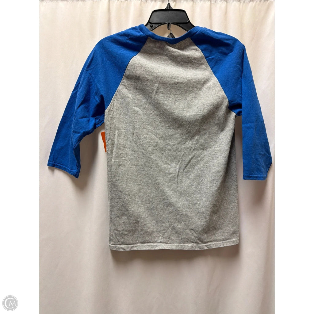 Top 3/4 Sleeve By Gildan In Grey, Size: S