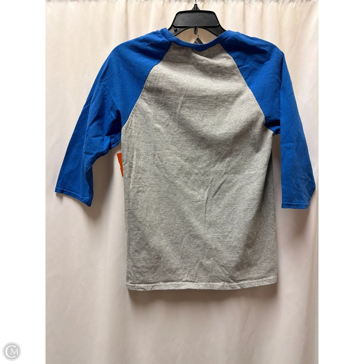 Top 3/4 Sleeve By Gildan In Grey, Size: S
