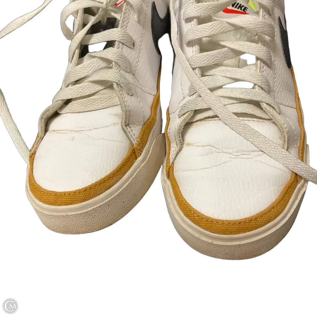 Shoes Sneakers By Nike In White, Size: 8