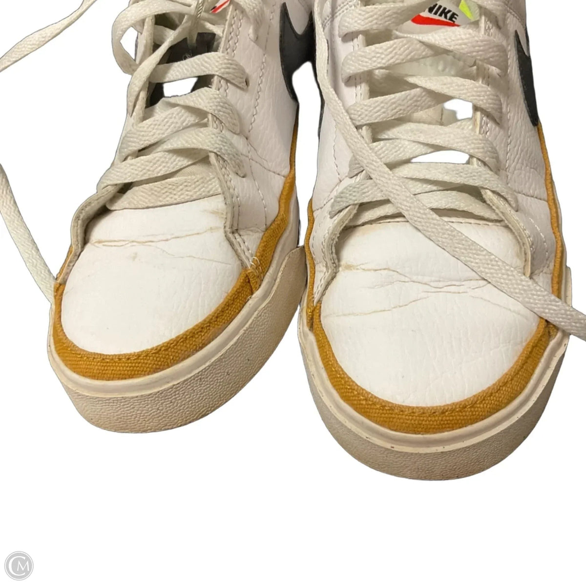 Shoes Sneakers By Nike In White, Size: 8