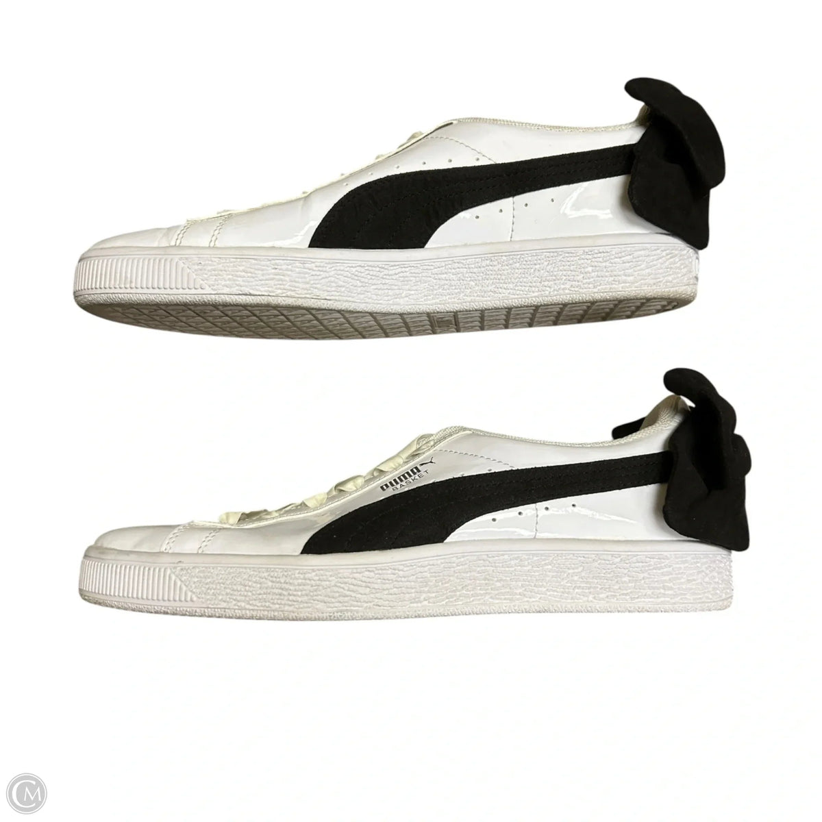 Shoes Sneakers By Puma In Black & White, Size: 9