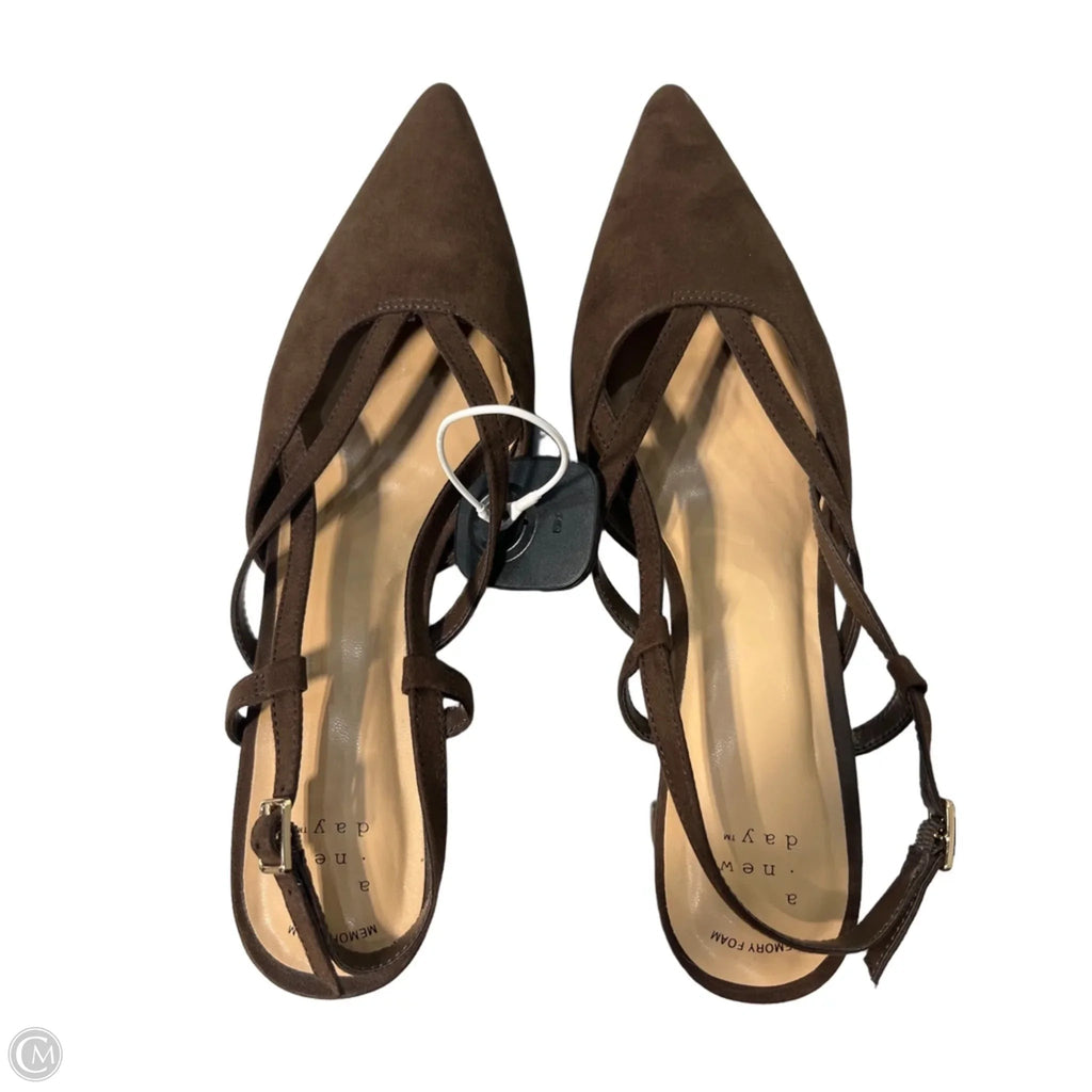 Shoes Heels Block By A New Day In Brown, Size: 9