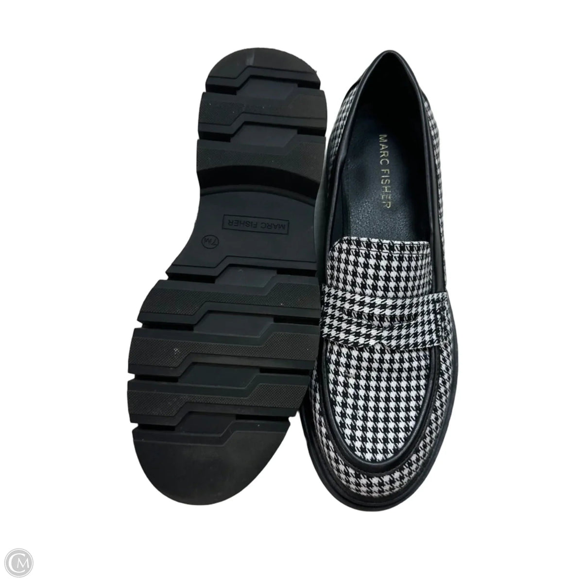Shoes Flats By Marc Fisher In Black & White, Size: 7