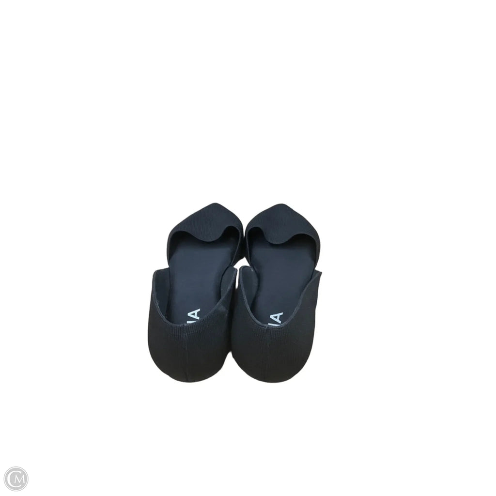 Shoes Flats By Mia In Black, Size: 9