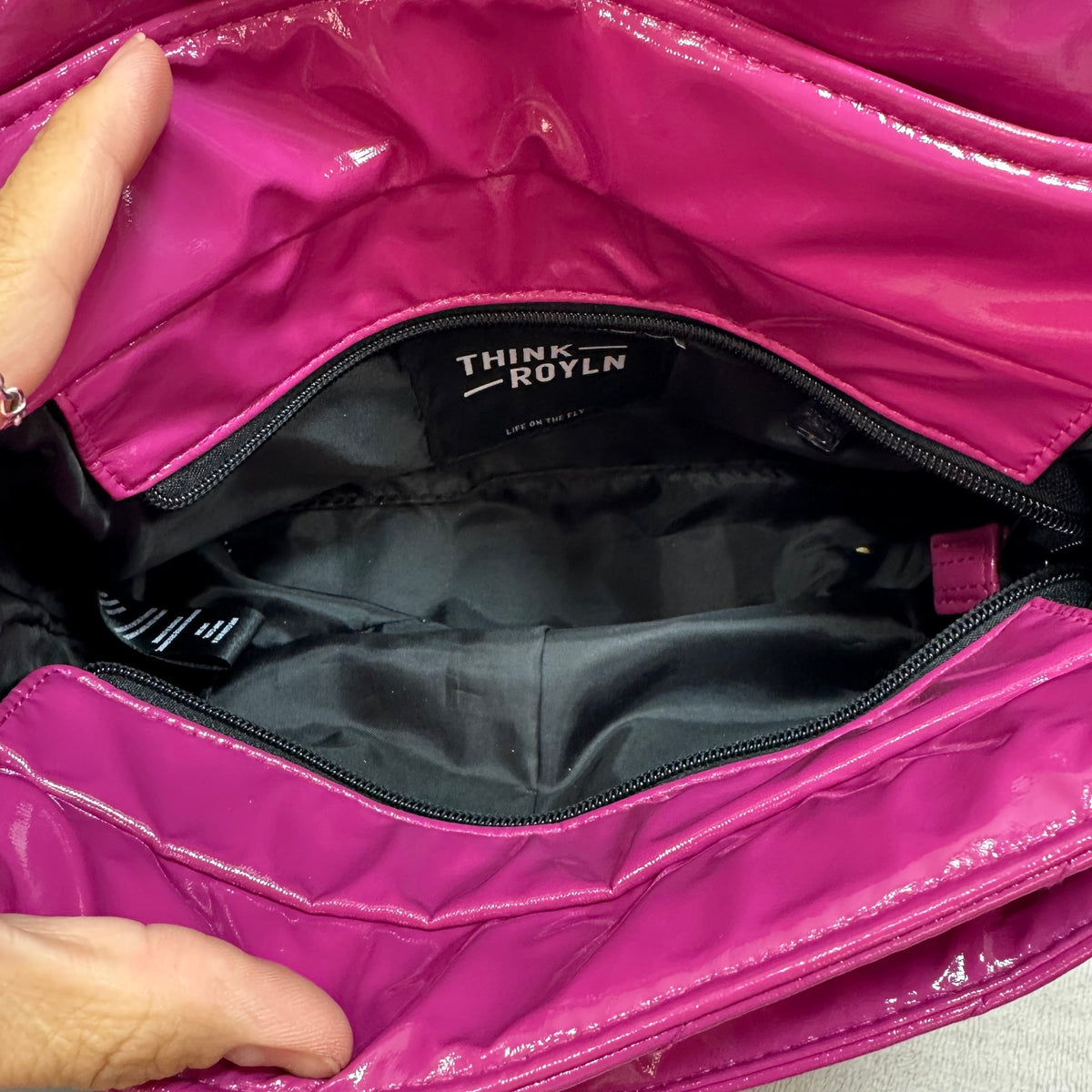 Crossbody By Think Royln, Size: Medium