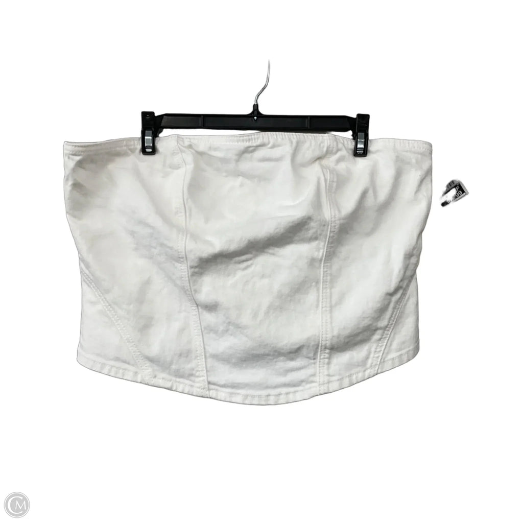 Top Sleeveless By Universal Thread In White Denim, Size: 16
