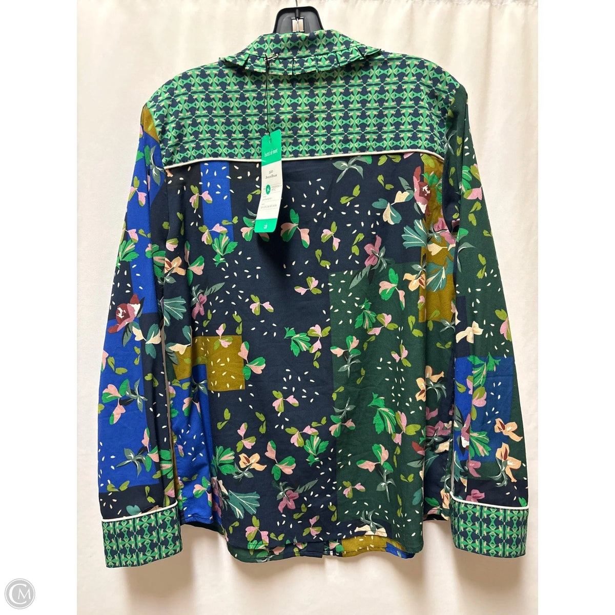 Top Long Sleeve By Cabi In Green, Size: M