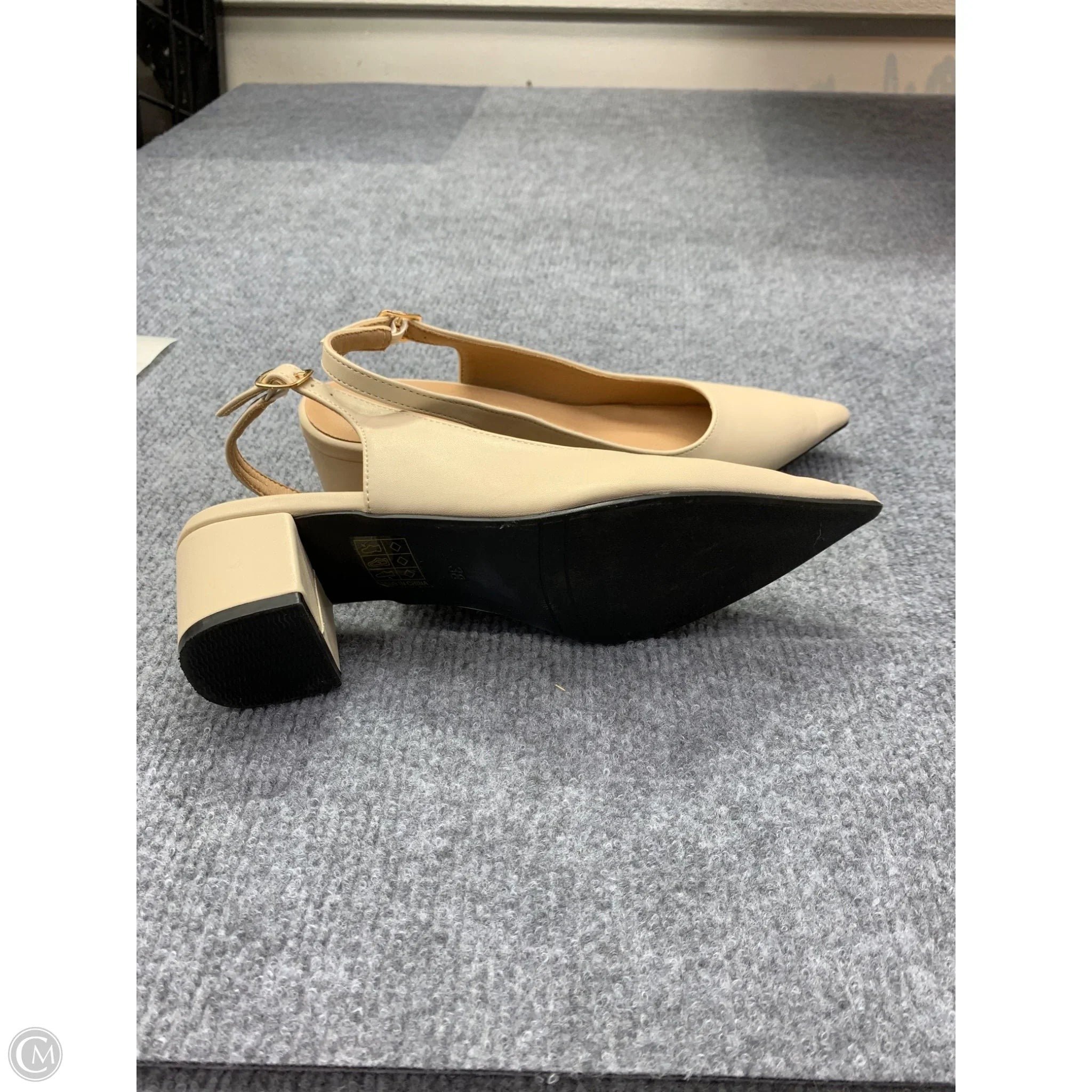 Shoes Heels Kitten By Clothes Mentor In Black & Cream, Size: 8