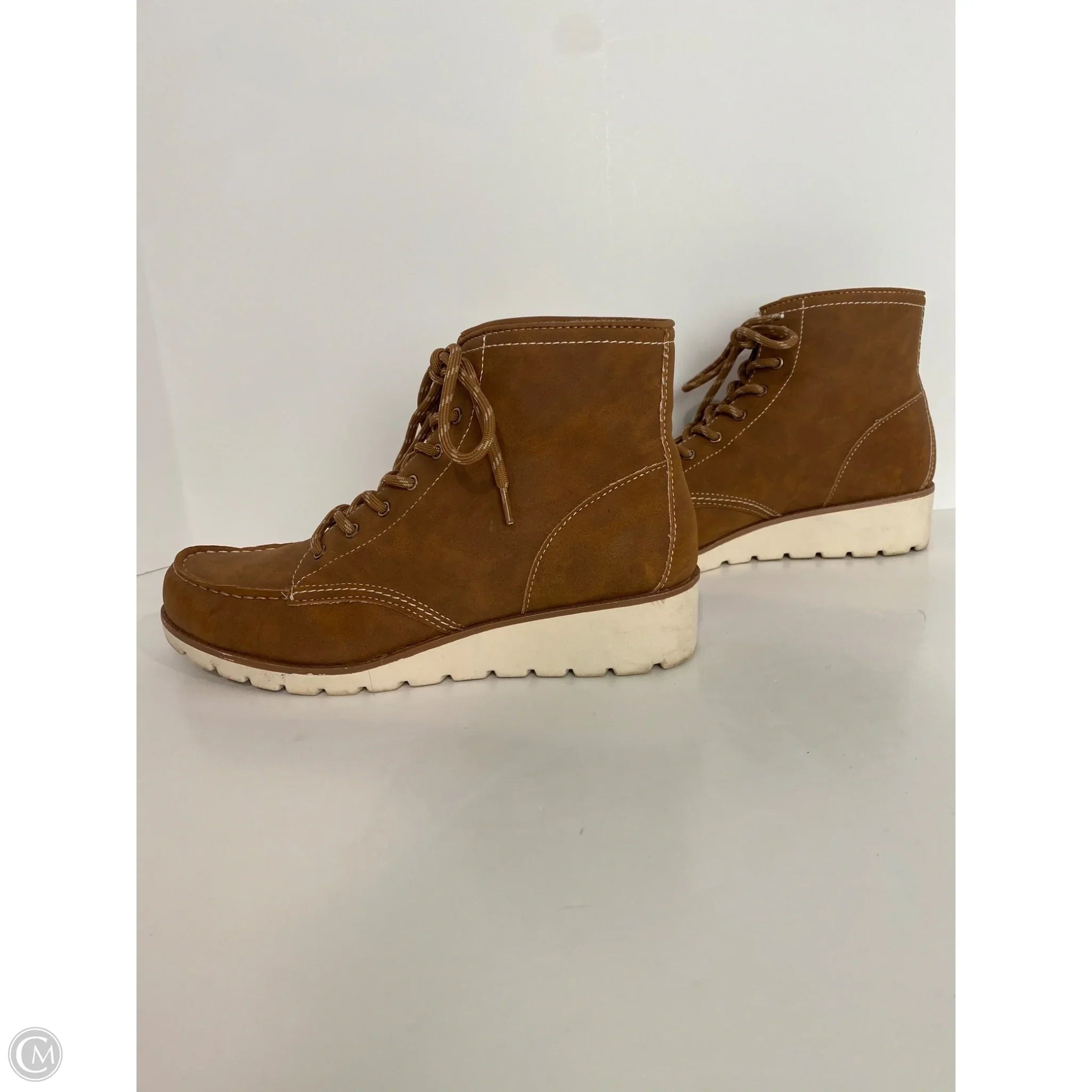 Boots Ankle Flats By St Johns Bay In Brown, Size: 8.5