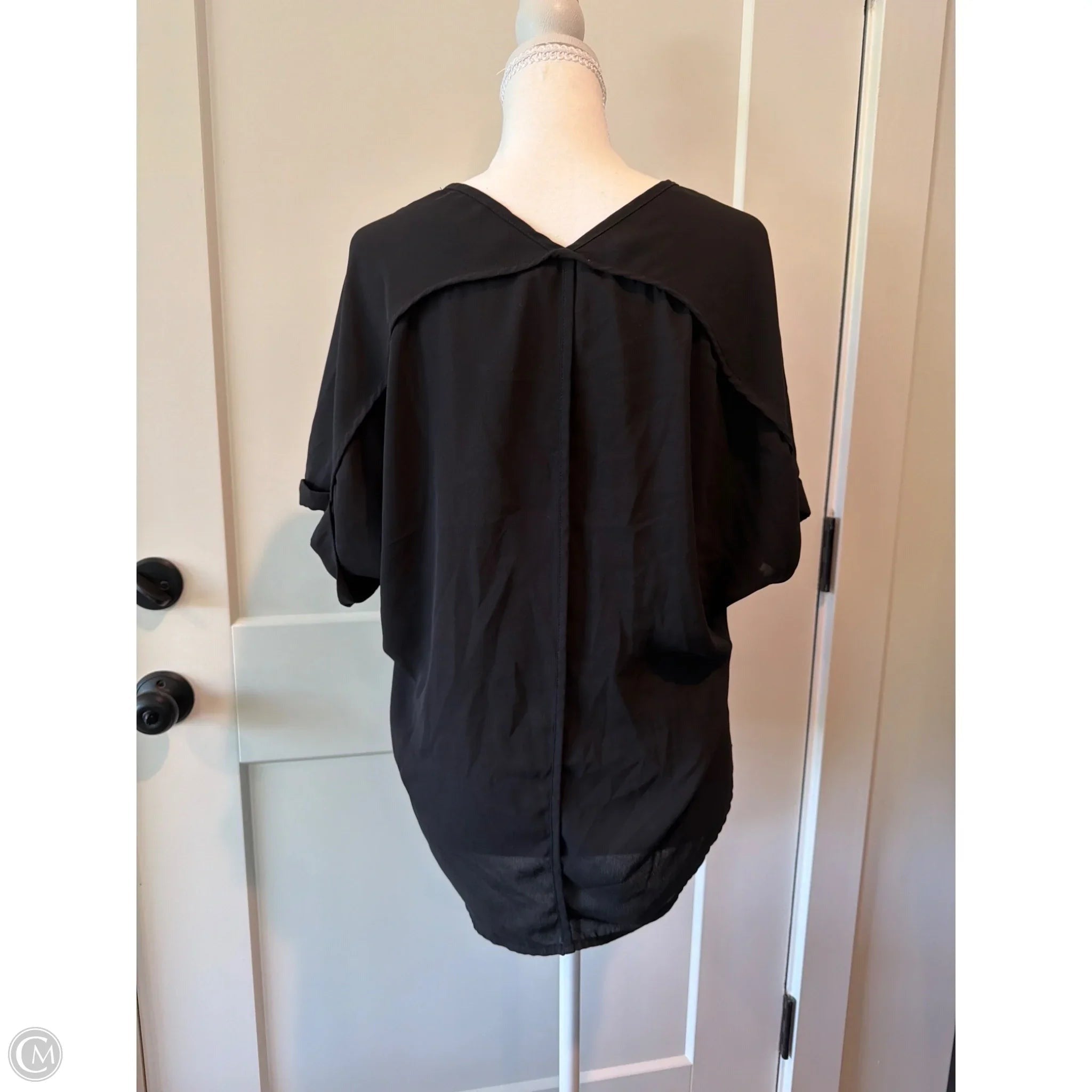 Top Short Sleeve By Lush In Black, Size: S