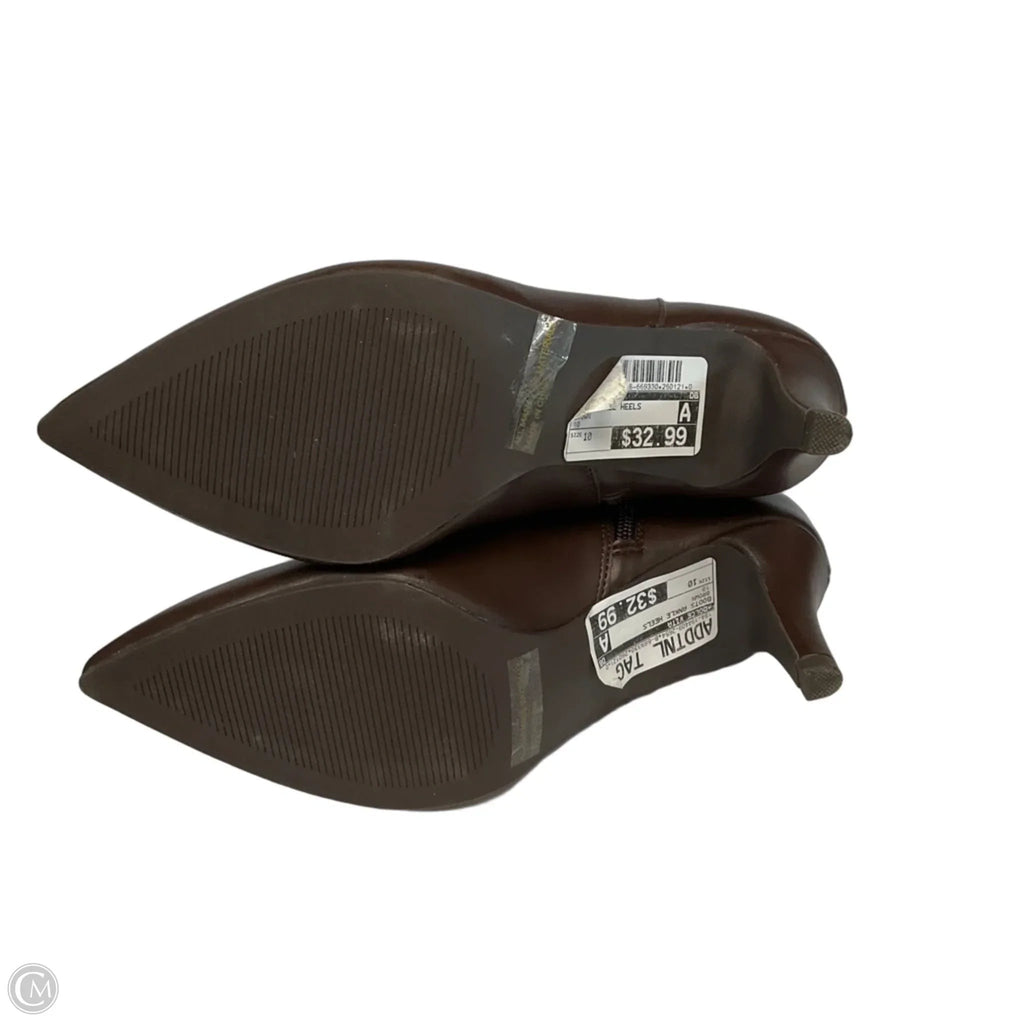 Boots Ankle Heels By Dolce Vita In Brown, Size: 10