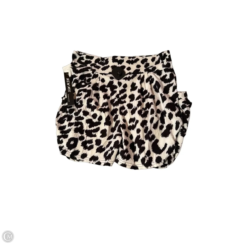Shorts By New Mix In Animal Print, Size: L