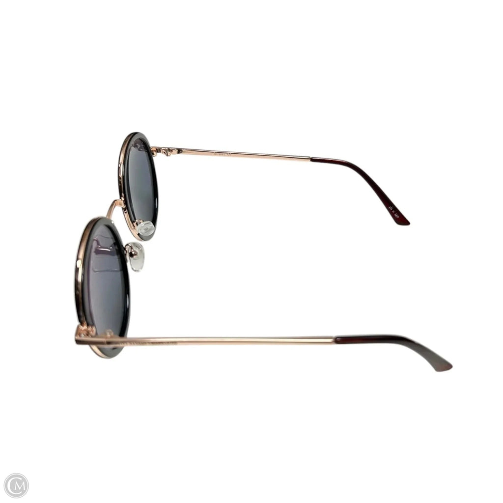 Sunglasses By PRIVE REVAUX, Size: