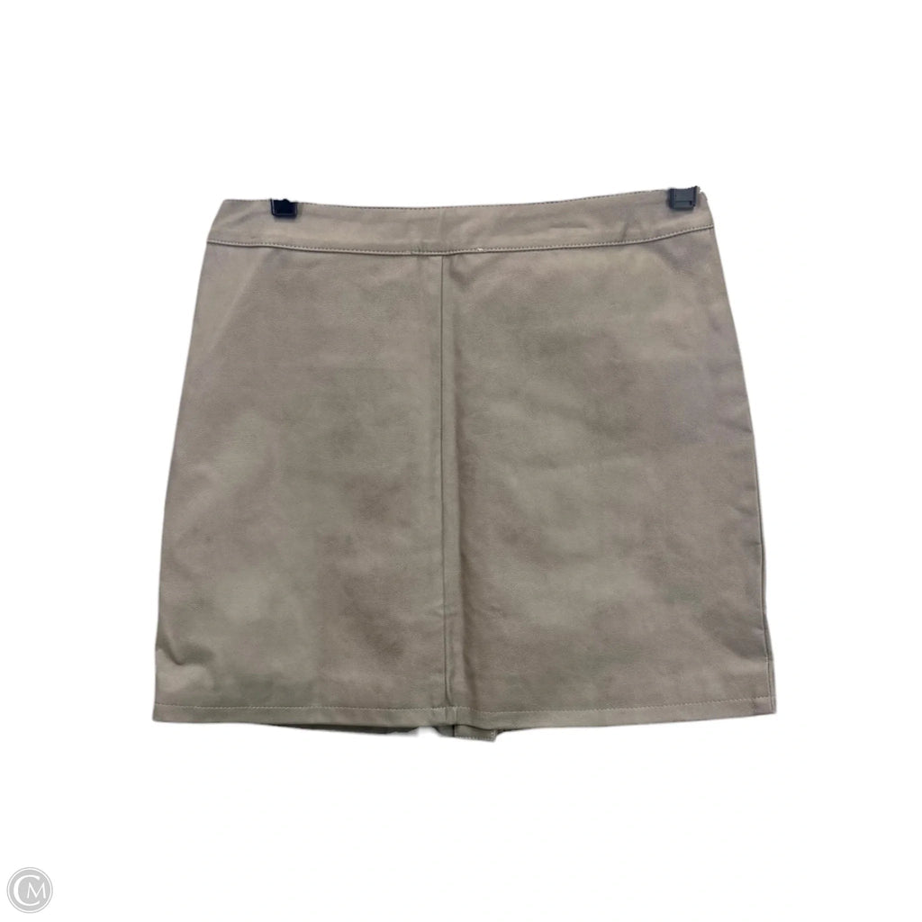 Skirt Mini & Short By She + Sky In Taupe, Size: S